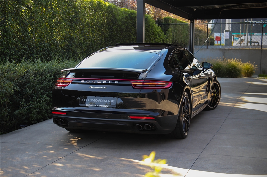 Porsche Panamera 4 E-Hybrid